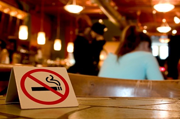 رستوران بدون دخانیات