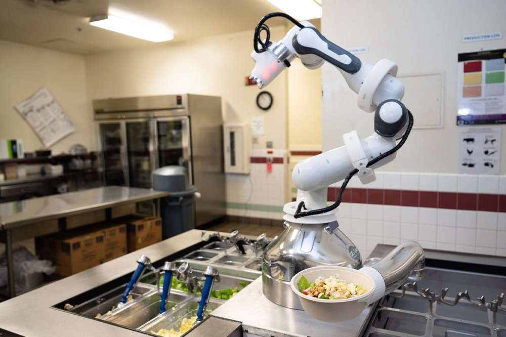 فناوری رستوران های رباتیک
